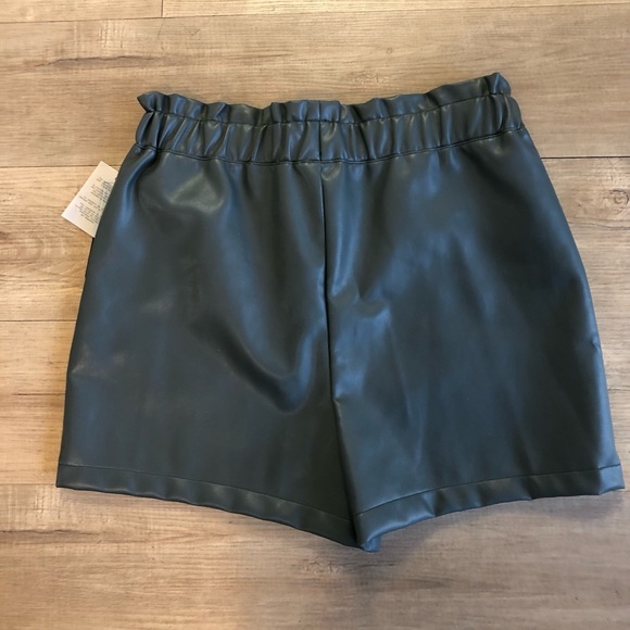 Bagatelle Faux Leather Shorts - Picture 3 of 5